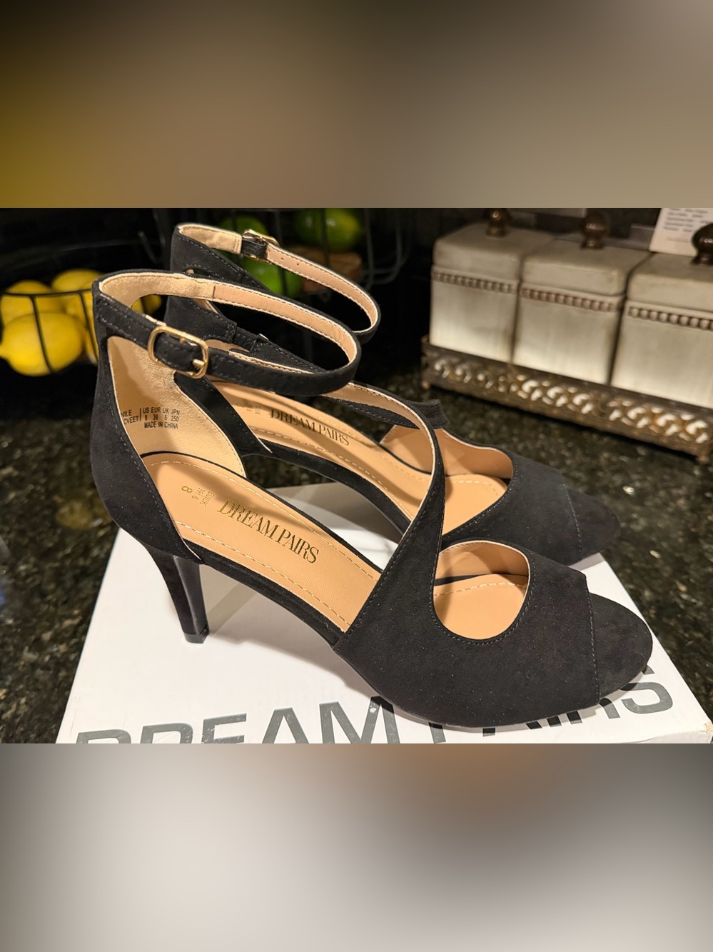 Dream Pairs Elegant Black Heels